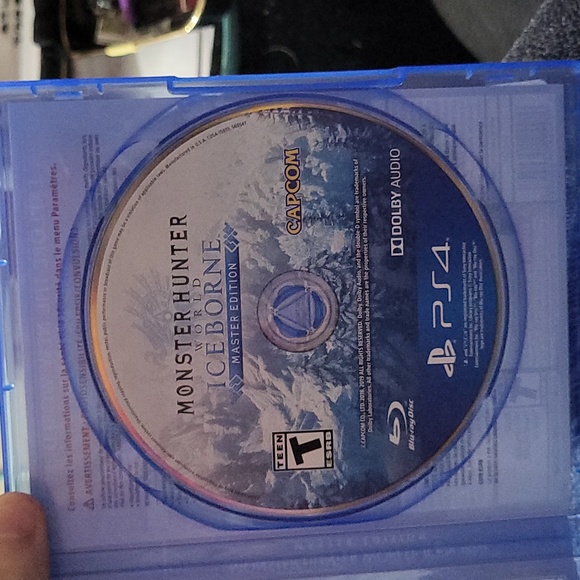 2018 PS4 Monster Hunter World IceBorne (Master Edition) - Picture 2 of 2